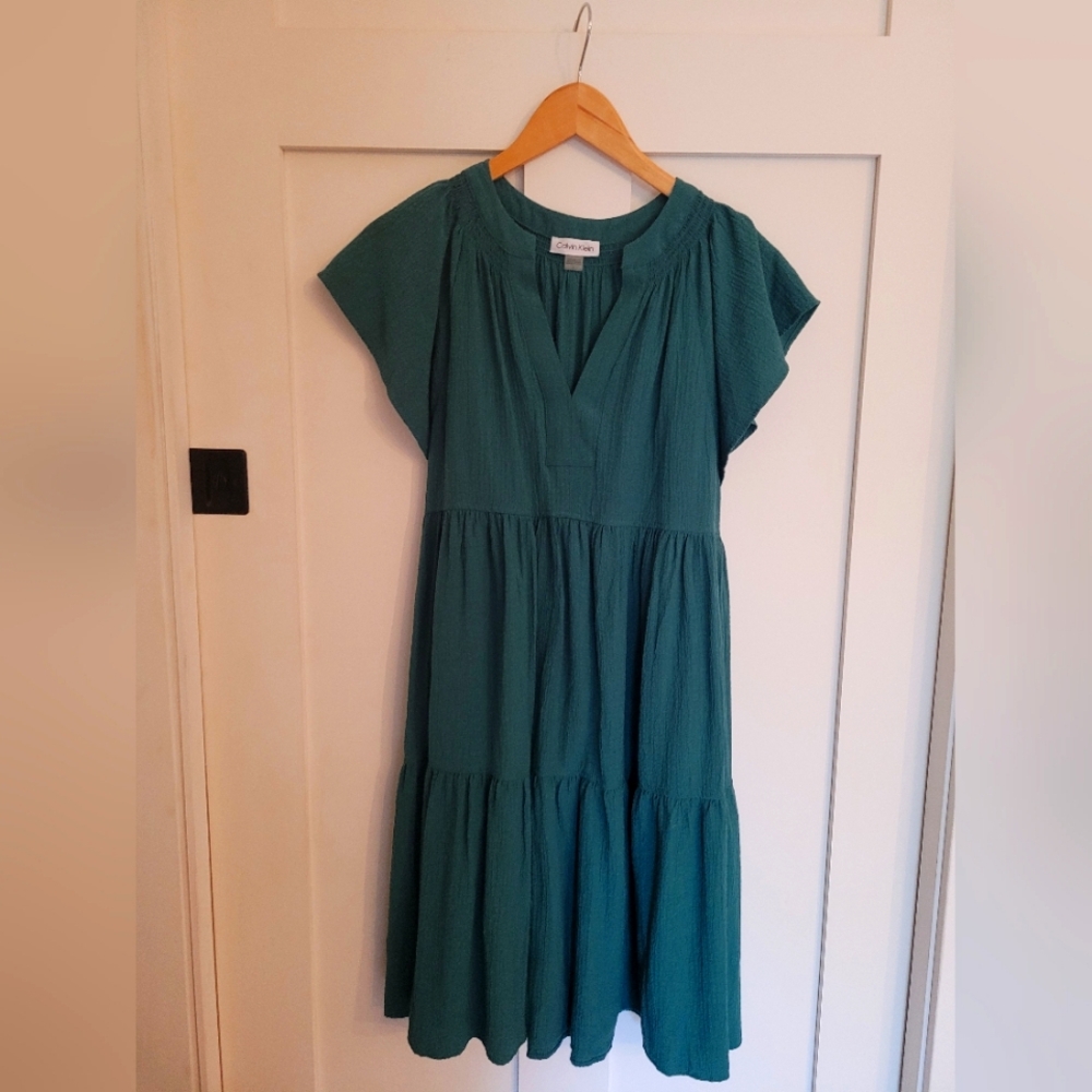 Flattering teal dress